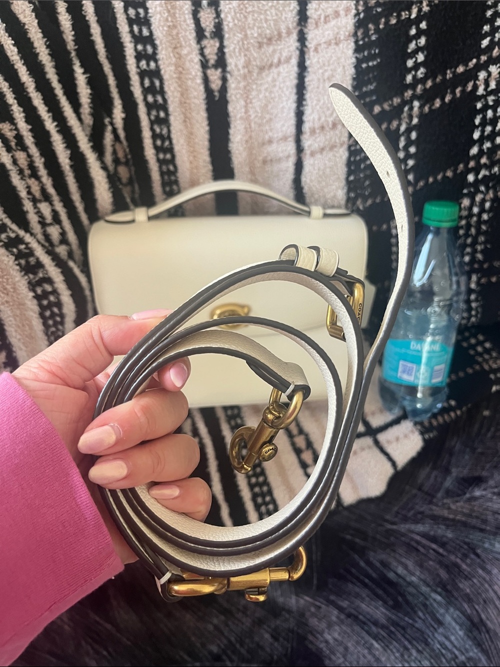 Coach Cream Leather Top-Handle Satchel with Gold Hardware - Picture 2 of 13